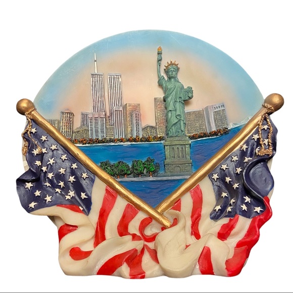 Accents | Twin Towers New York Skyline Commemorative Free Standing ...